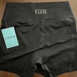 Fleo shorts